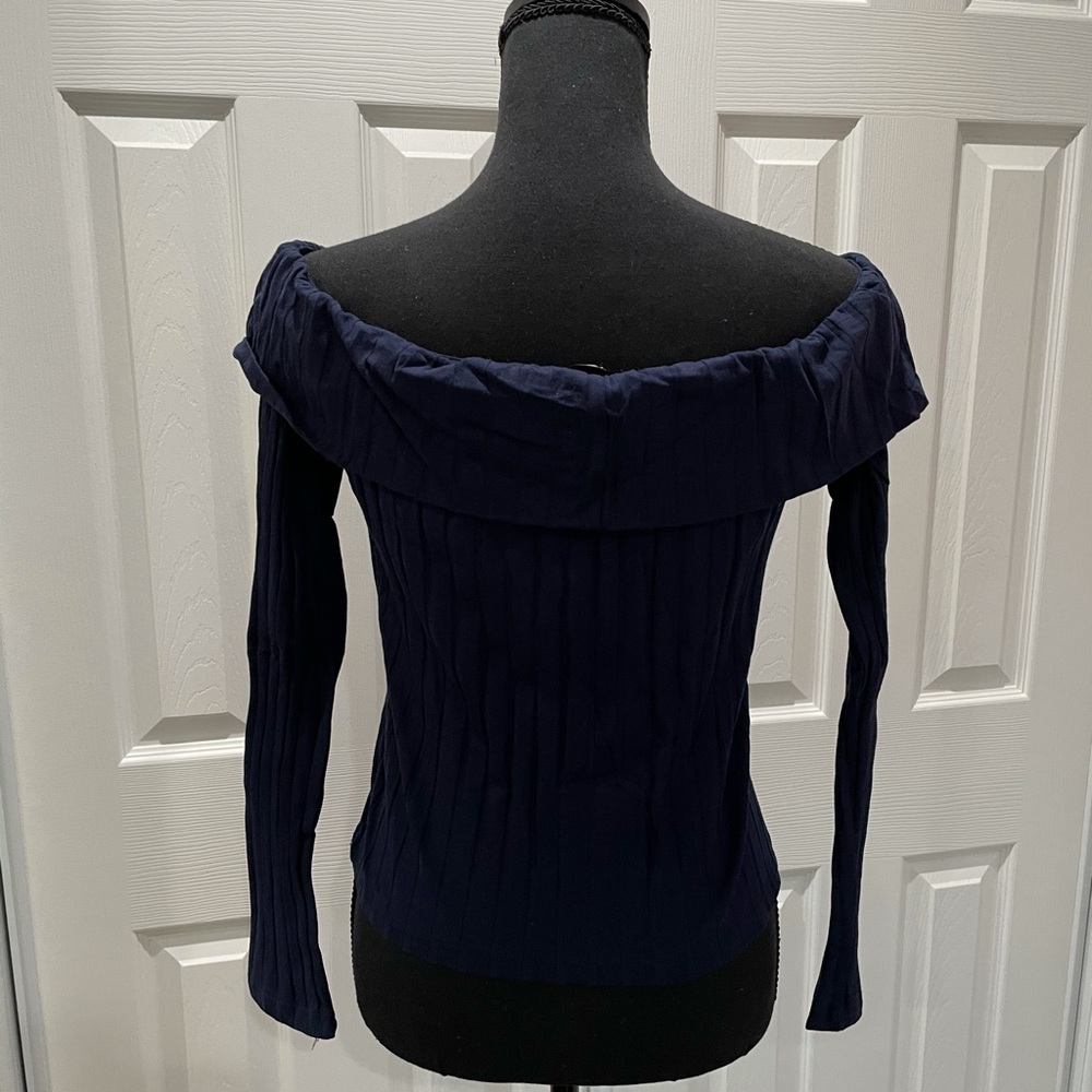 SHEIN TOP - Picture 3 of 6